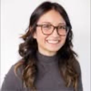 Meet your Posher, Christina